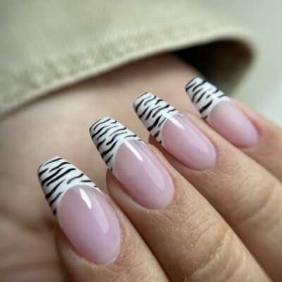 לק ג'ל עיצוב ציפורניים